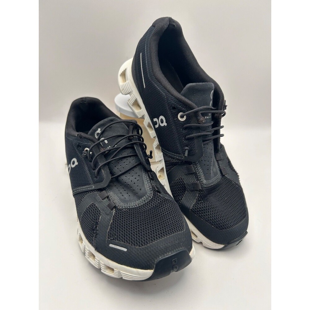 On Cloud 5 Women's Running Shoes Black White 59.98904 Size 8.5 Elastic Laces